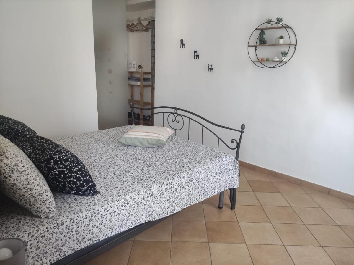 Апартаменты A Casa Justa Holiday House City Center Неаполь Экстерьер фото